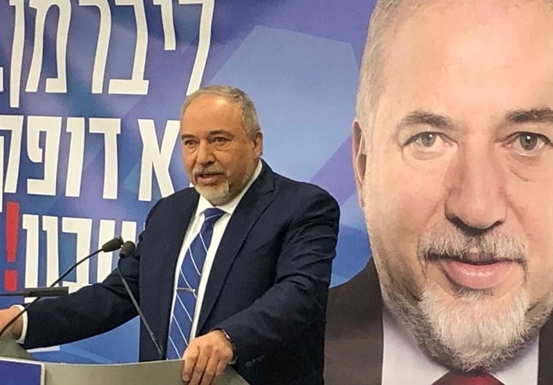 انتخابات پارلمانی 2022 اسرائیل-7/ لیبرمن؛ رکورددار استعفاها