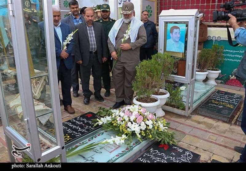 سردار نقدی به مقام شامخ شهید سلیمانی ادای احترام کرد + تصاویر