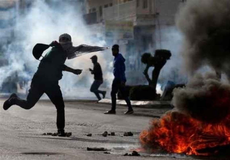 Palestinians Injured after Clashes with Israeli Forces during Protest against Nablus Siege