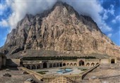اسراری از نحوه ساخت &quot;بزرگ‌ترین کتیبه سنگی جهان&quot; در دل کوه بیستون توسط داریوش‌شاه + فیلم و تصاویر