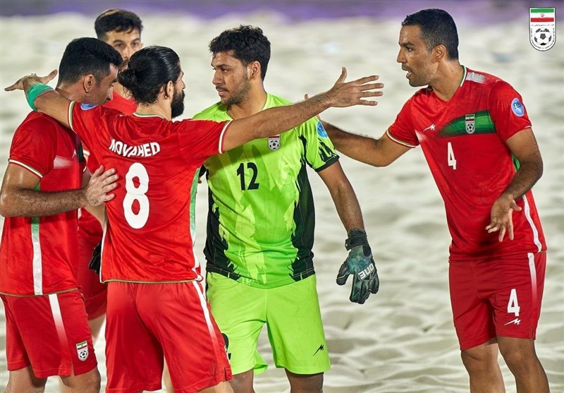 İran Plaj Futbolu Milli Takımı Yarı Finale Yükseldi