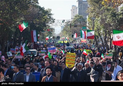 راهپیمایی 13 آبان در اردبیل
