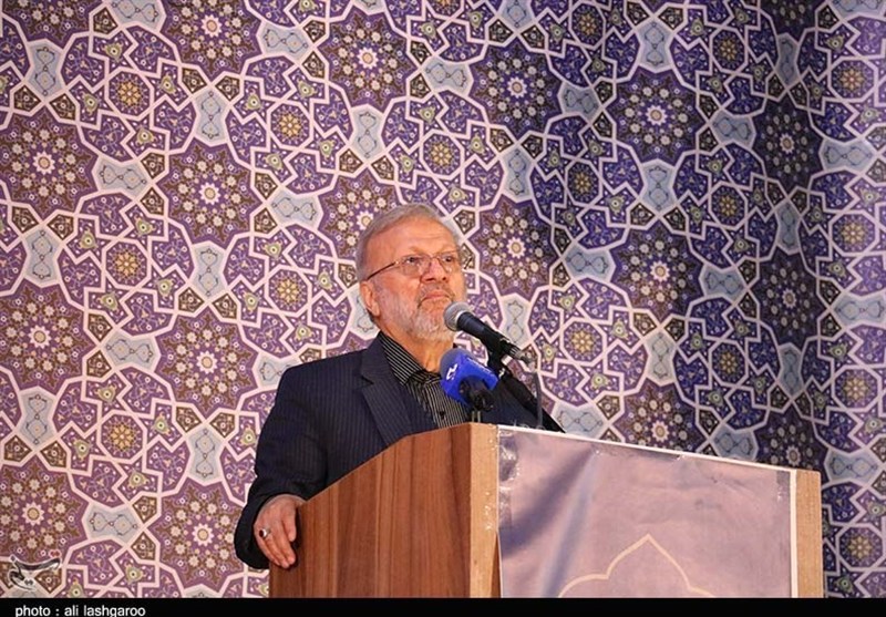 متکی: پرونده دشمنی و دخالت آمریکایی‌ها در امور داخلی ایران قطور است