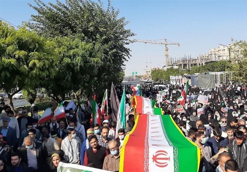 شکوه حضور آحاد مردم شهرستان‌های استان تهران در راهپیمایی 13 آبان + تصاویر