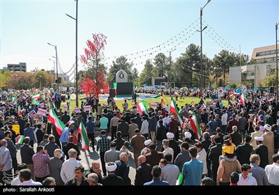 راهپیمایی ۱۳ آبان در کرمان
