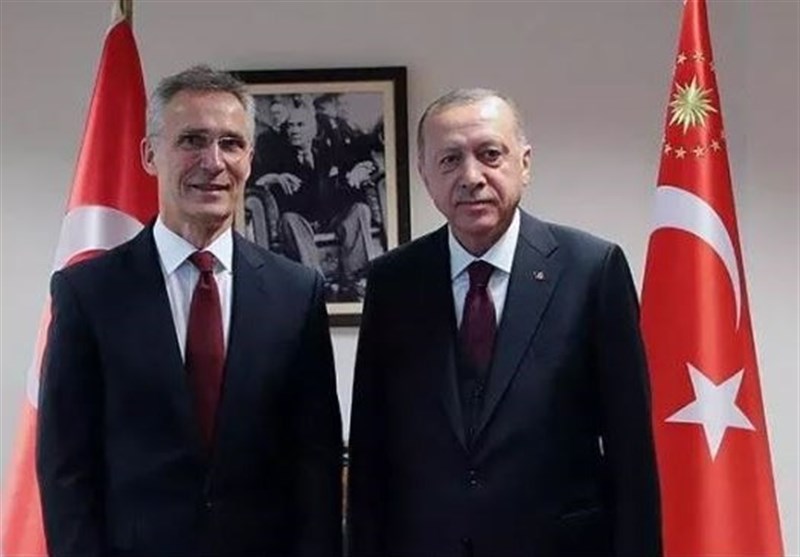 اردوغان: مشروط کردن خرید اف16 به موافقت ترکیه با عضویت سوئد در ناتو به این سازمان آسیب می‌زند