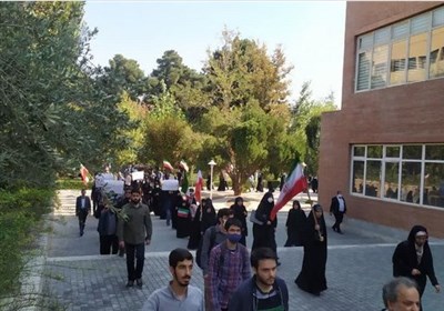 برگزاری مراسم روز استکبار ستیزی در دانشگاه شریف 