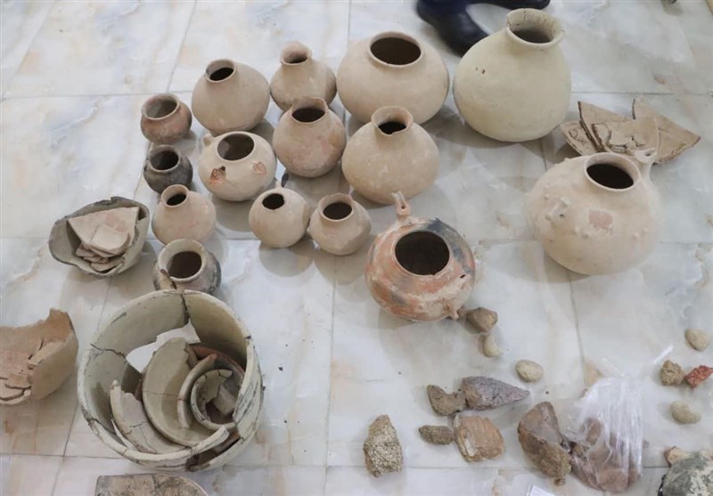 کشف آثار باستانی 3000 ساله قاچاق در ارومیه