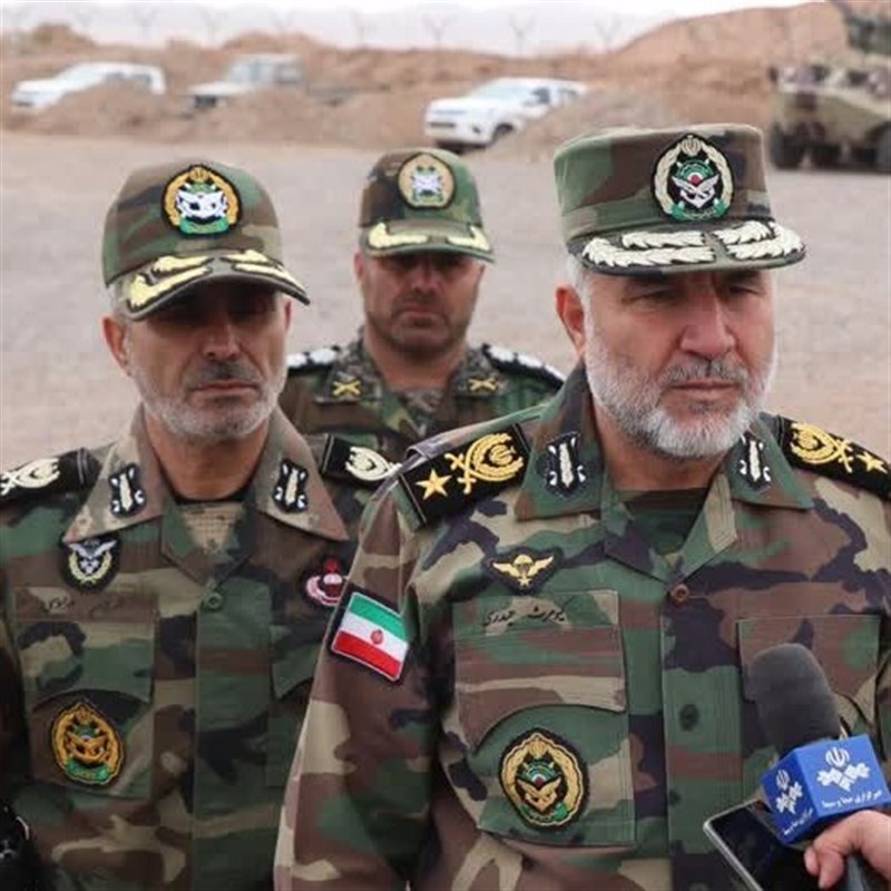 İran Ordusu İki Yeni Füzesini tanıtacak
