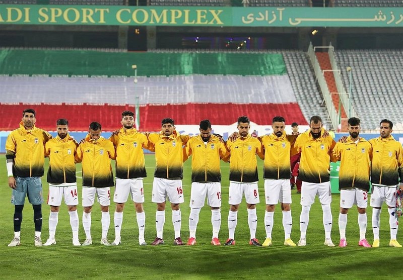 اهدای تابلوی ششمین حضور ایران در جام جهانی به حاج‌صفی