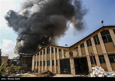 آتش‌سوزی در شهرک صنعتی مبارکه اصفهان
