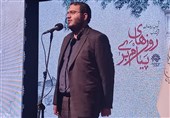 رئیس حوزه هنری: هیچ روایتی از دفاع مقدس را نباید در ادبیات پایداری از دست دهیم