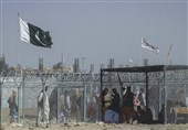 دریافت هزینه سنگین اسلام‌آباد از پناهجویان افغان برای خروج از پاکستان
