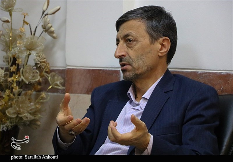 رئیس بنیاد مستضعفان: احداث گلخانه‌ها در استان کرمان توسعه پیدا می‌کند