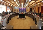 استاندار بوشهر فرمانداران 10گانه و مدیران اجرایی استان را به خط کرد