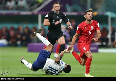 دیدار تیم‌های فوتبال ایران و انگلیس- جام جهانی 2022
