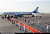 رئیس وزراء بیلاروسیا یصل إلى طهران + صور