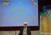 امام جمعه بوشهر: مدارس مورد تهدید فرهنگی دشمن قرار گرفته‌اند