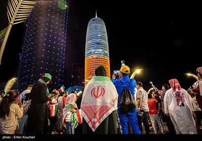تجمع ایرانیان در حمایت از تیم ملی در دوحه- عکس خبری تسنیم