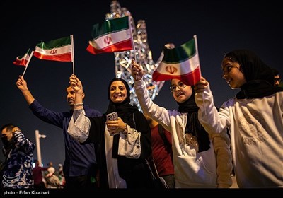 تجمع للإيرانيين في الدوحة دعماً للمنتخب الوطني