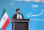 رئیسی: آمریکا و متحدانش بدانند از ملت بزرگ ایران سیلی محکمی خواهند خورد/ هیچ گونه فساد و فقری را برنمی‌تابیم