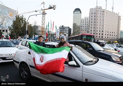 جشن پیروزی تیم ملی درخیابان های تهران