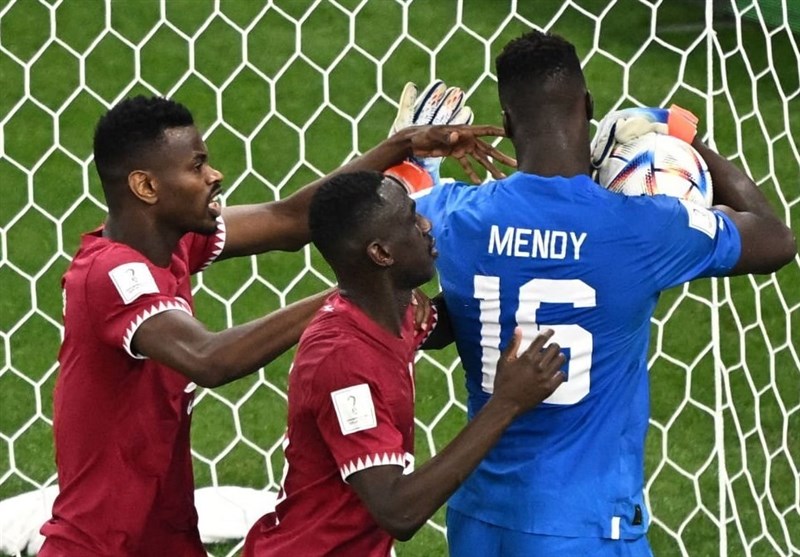 المنتخب القطری أول من یودّع کأس العالم بعد خسارته أمام السنغال