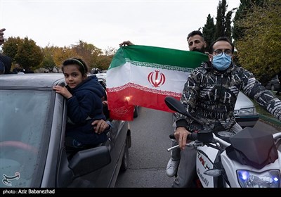 شادی مردم در پی برد ایران مقابل ولز - خرم آباد
