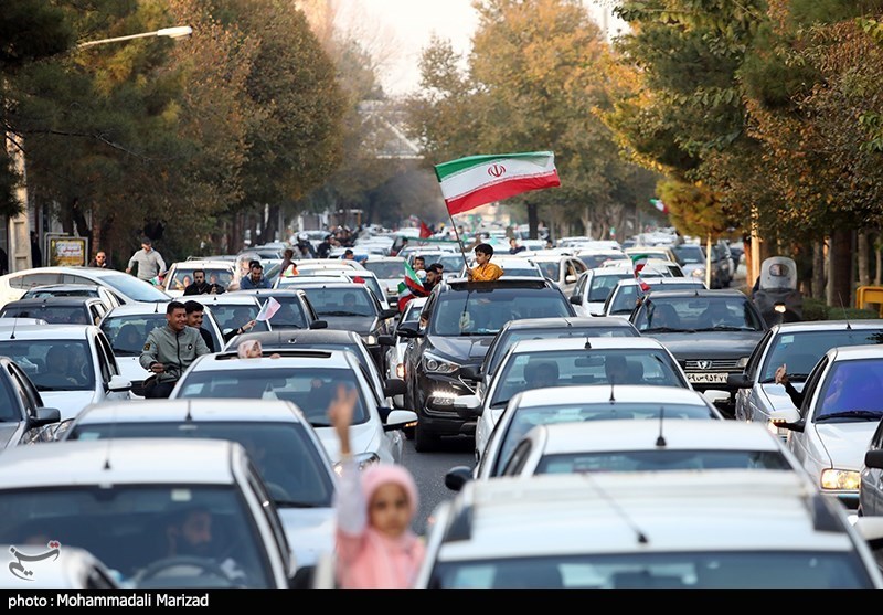 شادی مردم در پی برد ایران مقابل ولز - قم