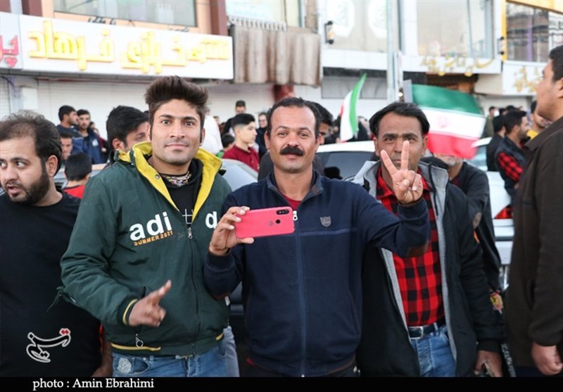 حضور 465 گروه جهادی و دانشجویی در پویش ملی لبخند ایران