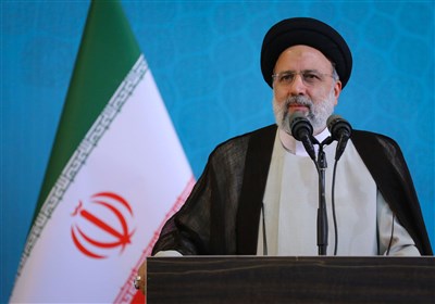  رئیسی: ملت بزرگ ایران از موانع عبور نموده و دشمن را مأیوس کرده است 