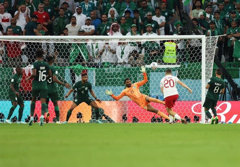 جام جهانی قطر| برتری یک نیمه‌ای لهستان و پنالتی سوخته عربستان