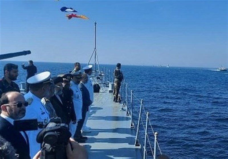 President Observes Naval Parade South of Iran