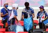 جام جهانی قطر| فرهنگ مثال‌زدنی ژاپنی‌ها با جمع‌آوری زباله‌ها + تصاویر