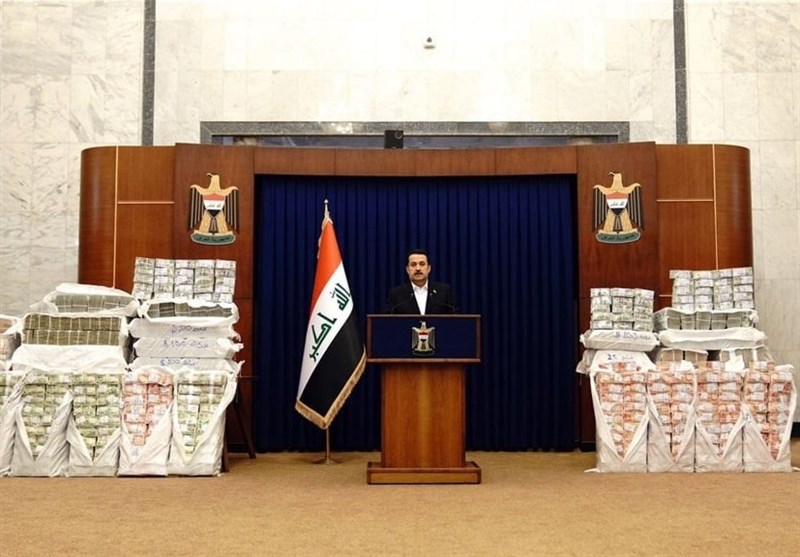 نخست وزیر عراق از استرداد بخشی از اموال به سرقت رفته دوره کاظمی خبر داد