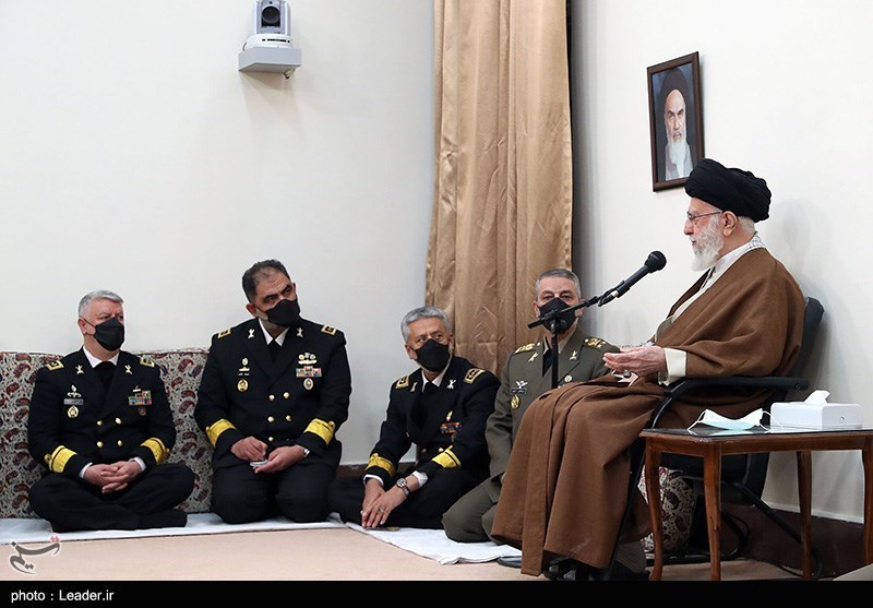 Leader Urges Iran’s Constant Naval Presence in Int’l Waters