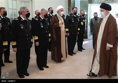 Iran Navy Commanders Meet Leader