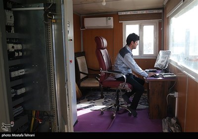 بازدید خبرنگاران از کارخانه آسفالت‌ریزی شهرداری تهران