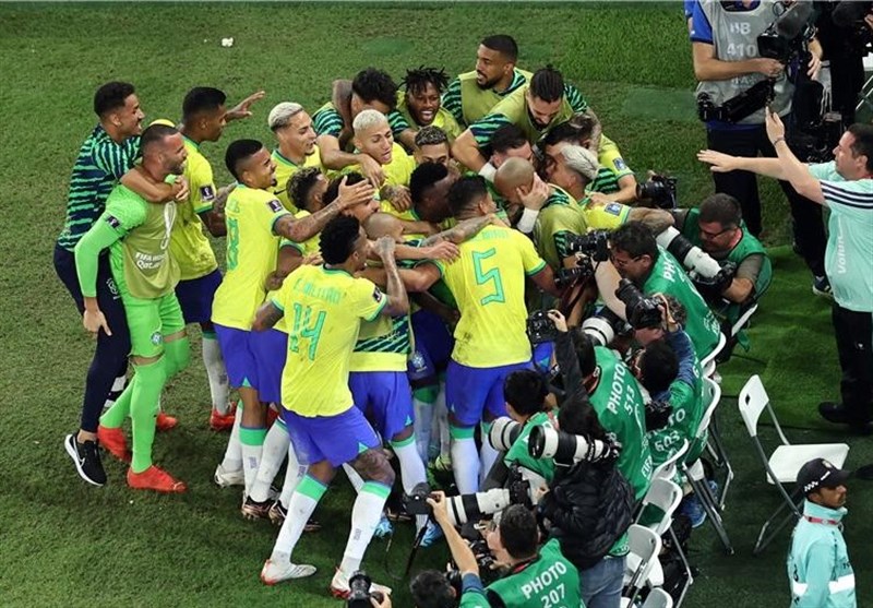 البرازیل تفوز على سویسرا وتتاهل إلى ثمن نهائی کأس العالم