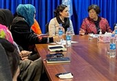 یوناما: محرومیت زنان از کار و جامعه به افغانستان آسیب می‌زند