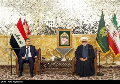Iraqi PM Visits Shrine of Imam Reza (AS) in Mashhad