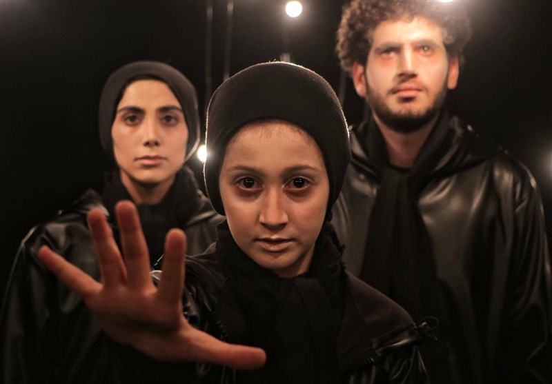 هنرمندان تئاتر استان تهران 3 اثر در جشنواره بین‌المللی تئاتر مقاومت روی صحنه می‌برند