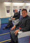 حامد کرزی از افغانستان خارج شد