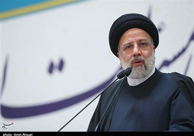 رئیسی در دانشگاه تهران: دانشجویان دشمن را ناکام گذاشتند/ اعتراض را باید شنید