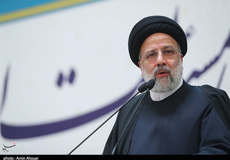 رئیسی: مردم ایران با شعار "آزادی" گول نمی‌خورند‌؛ شما زندگی را از "آرتین" گرفتید