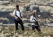 One Injured As Israeli Settlers Attack Palestinian Homes, Cars near Nablus