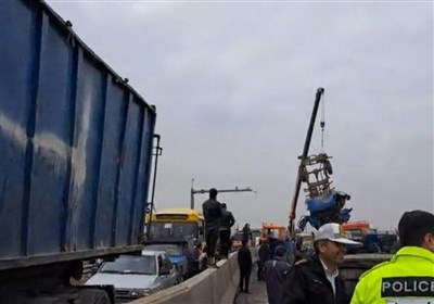تصادف زنجیره‌ای در جنوب تهران/ 1 کشته و 7 نفر مجروح + فیلم