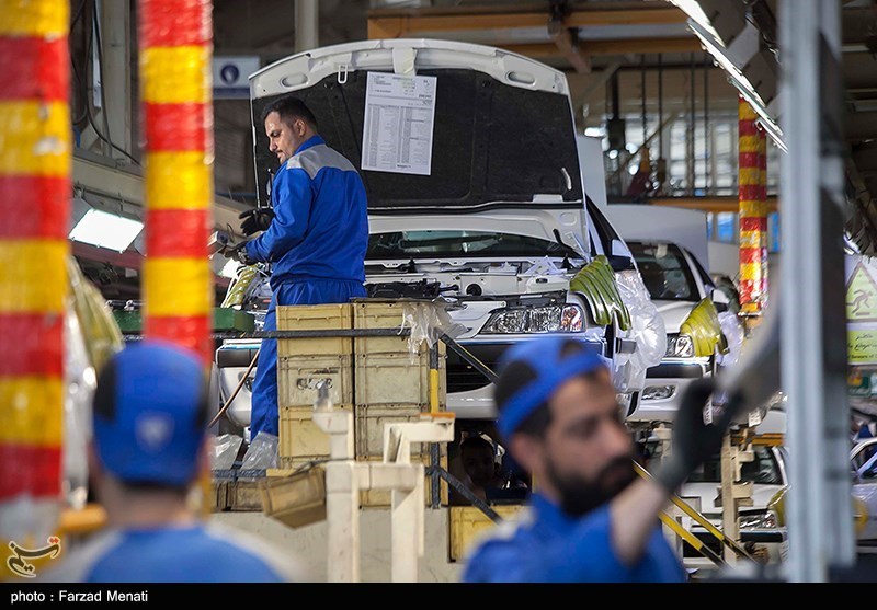 برنامه ایران خودرو برای عرضه 29 هزار و 500 خودرو در بورس تا پایان سال