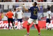 فرنسا تهزم إنجلترا وتواجه المغرب فی نصف نهائی موندیال قطر+ صور