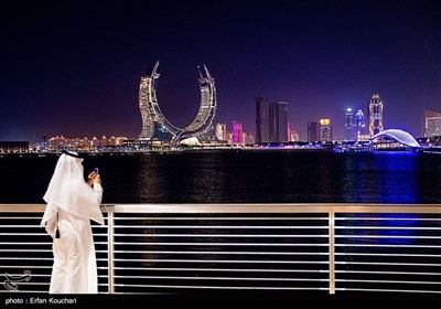 نمایی از شهر لوسیل. شهر لوسیل قطر یکی از شهرهای تازه تاسیس این کشور است که پروژه ساخت این شهر در سال 2005 رقم خورد.